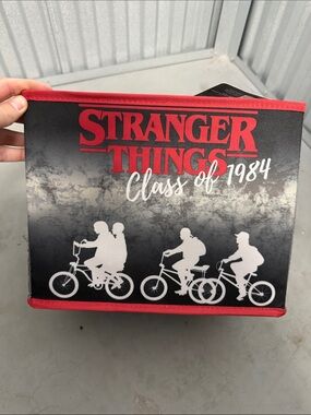 Netflix Stranger Things Class of 1984 Black and Red Throw Blanket